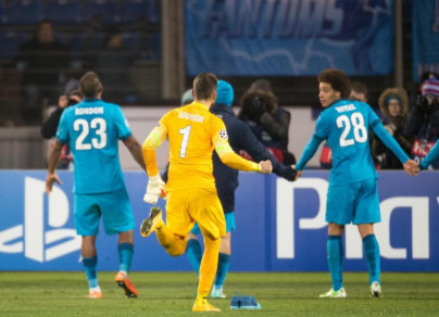 Лига Чемпионов УЕФА 2014/2015, «Зенит» — «Бенфика»