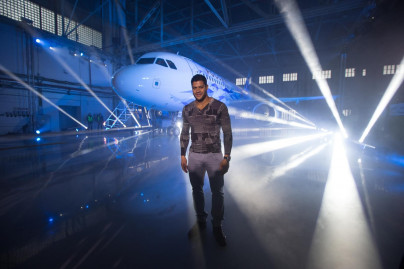 Авиакомпания «Россия» и «Зенит» представили  клубный самолет