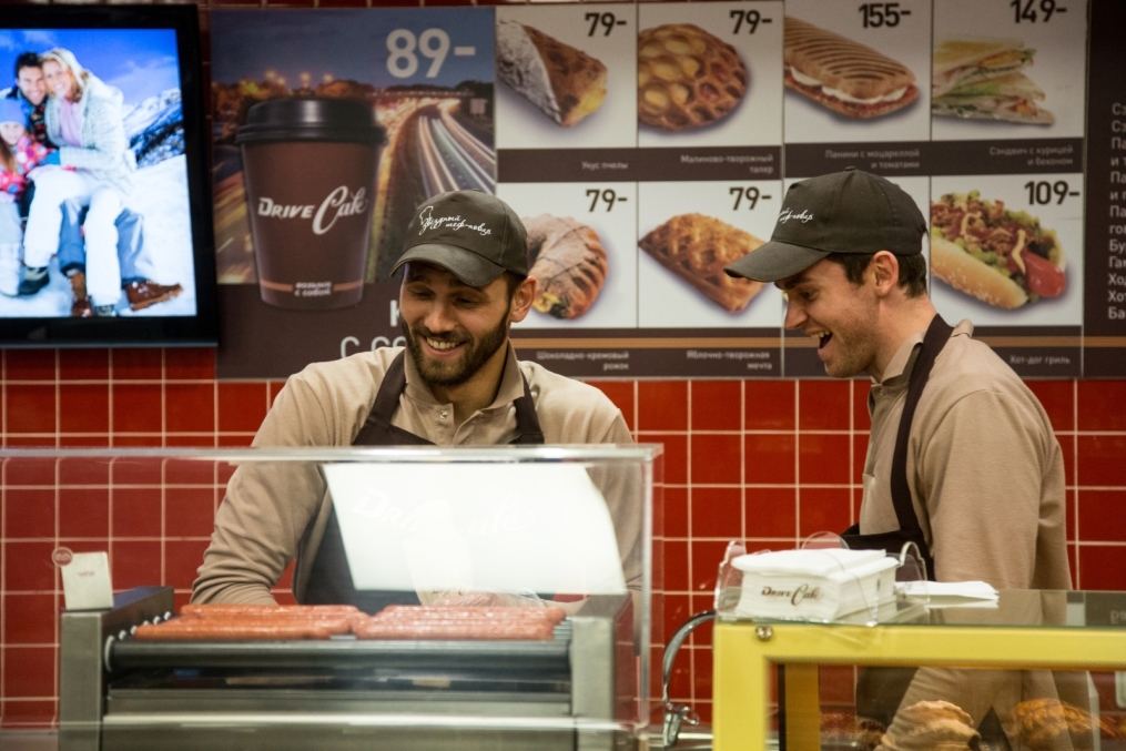 Николас Ломбертс и Юрий Лодыгин в акции «Газпром-нефть» — «Звездный шеф-повар»