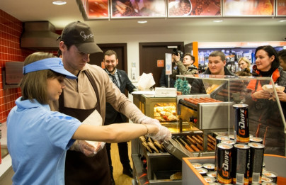 Николас Ломбертс и Юрий Лодыгин в акции «Газпром-нефть» — «Звездный шеф-повар»