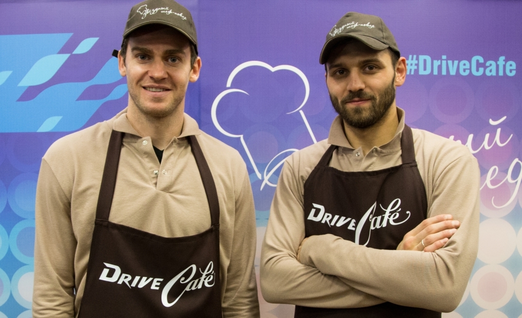 Николас Ломбертс и Юрий Лодыгин в акции «Газпром-нефть» — «Звездный шеф-повар»