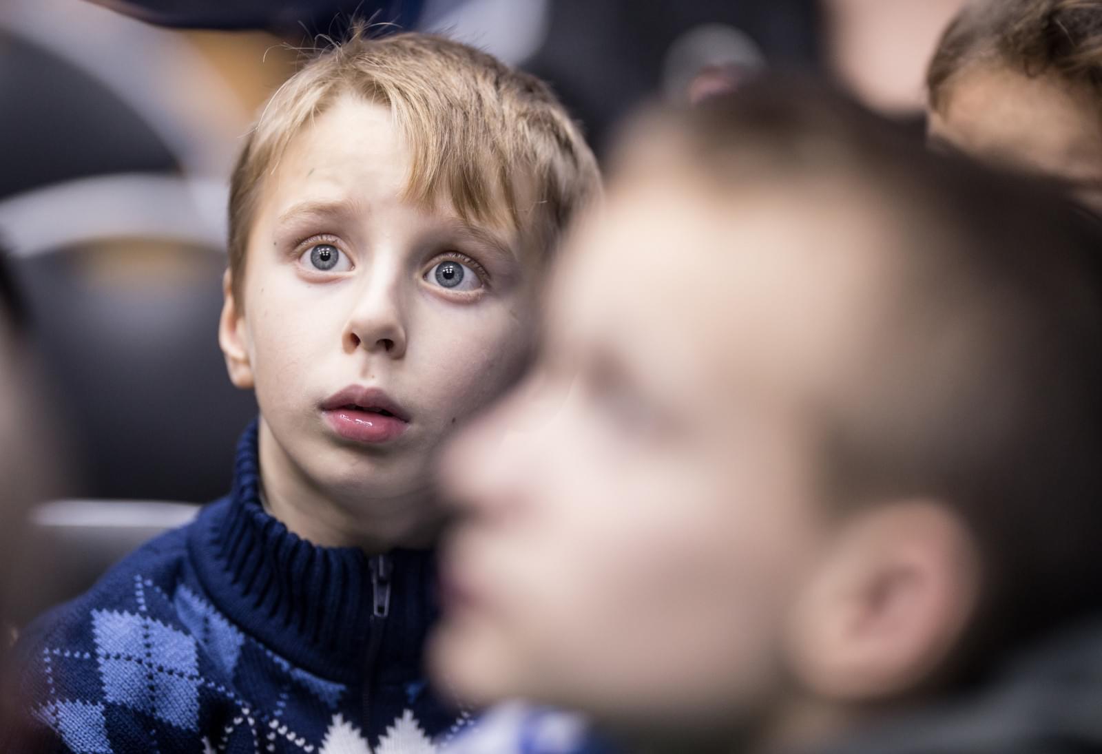 Сергей Семак на презентации книжек со «Смешариками»