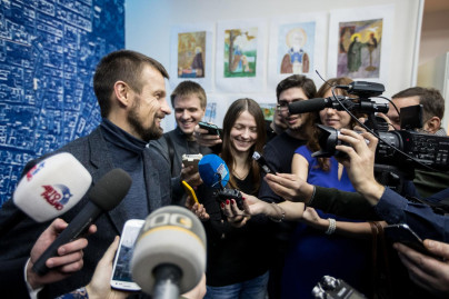 Сергей Семак на презентации книжек со «Смешариками»