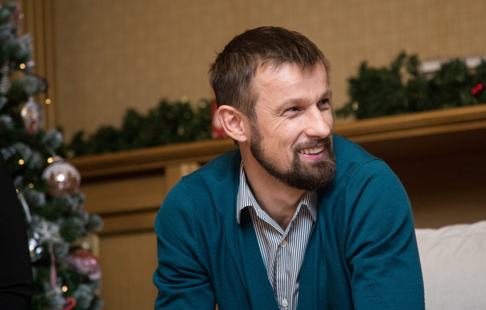 Вице-губернатор Петербурга и тренеры «Зенита» поздравили детей из «Детского хосписа» с Новым Годом