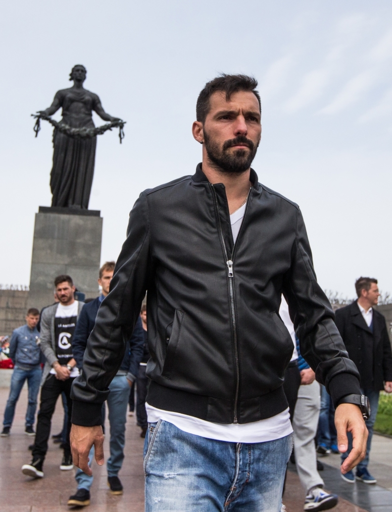 «Зенит» на Пискаревском мемориале