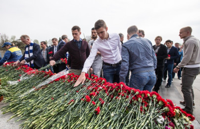 «Зенит» на Пискаревском мемориале