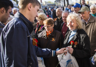 Ветераны блокадники на  матче СОГАЗ-Чемпионат России 2014/2015, «Зенит» — «Ростов»
