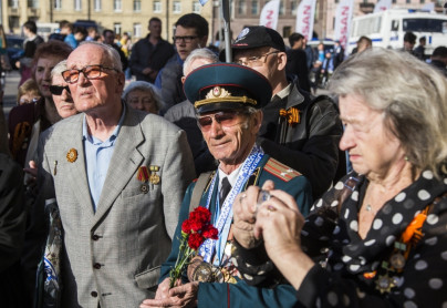 Ветераны блокадники на  матче СОГАЗ-Чемпионат России 2014/2015, «Зенит» — «Ростов»