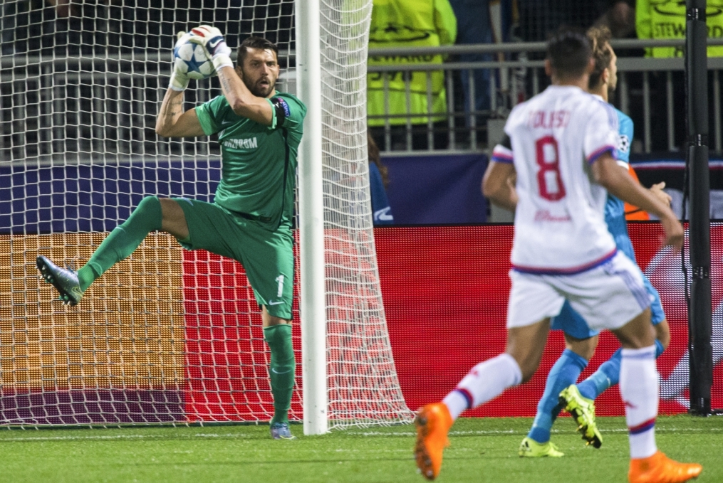 Лига Чемпионов УЕФА 2015/16, «Лион» — «Зенит»