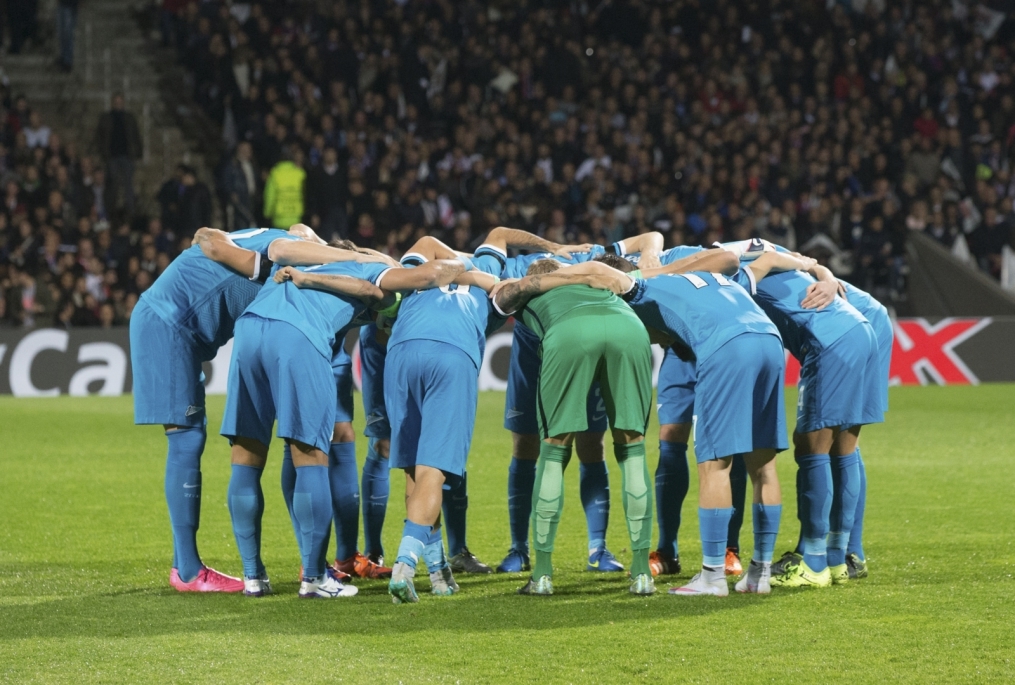 Лига Чемпионов УЕФА 2015/16, «Лион» — «Зенит»