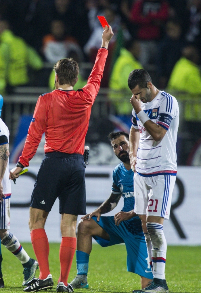 Лига Чемпионов УЕФА 2015/16, «Лион» — «Зенит»