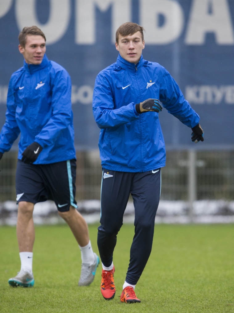 Открытая тренировка «Зенита» перед матчем Лиги Чемпионов УЕФА с «Валенсией»