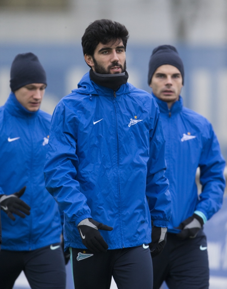 Открытая тренировка «Зенита» перед матчем Лиги Чемпионов УЕФА с «Валенсией»