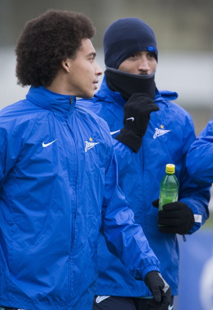 Открытая тренировка «Зенита» перед матчем Лиги Чемпионов УЕФА с «Валенсией»