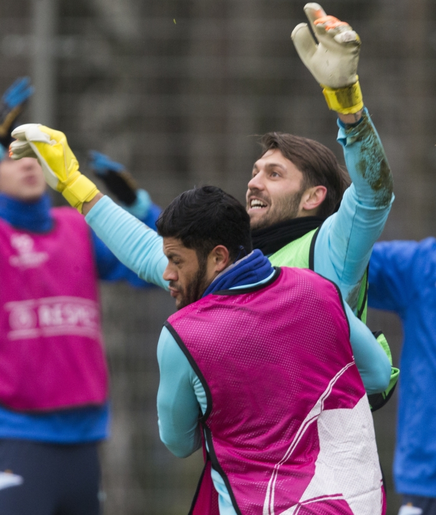 Открытая тренировка «Зенита» перед матчем Лиги Чемпионов УЕФА с «Валенсией»