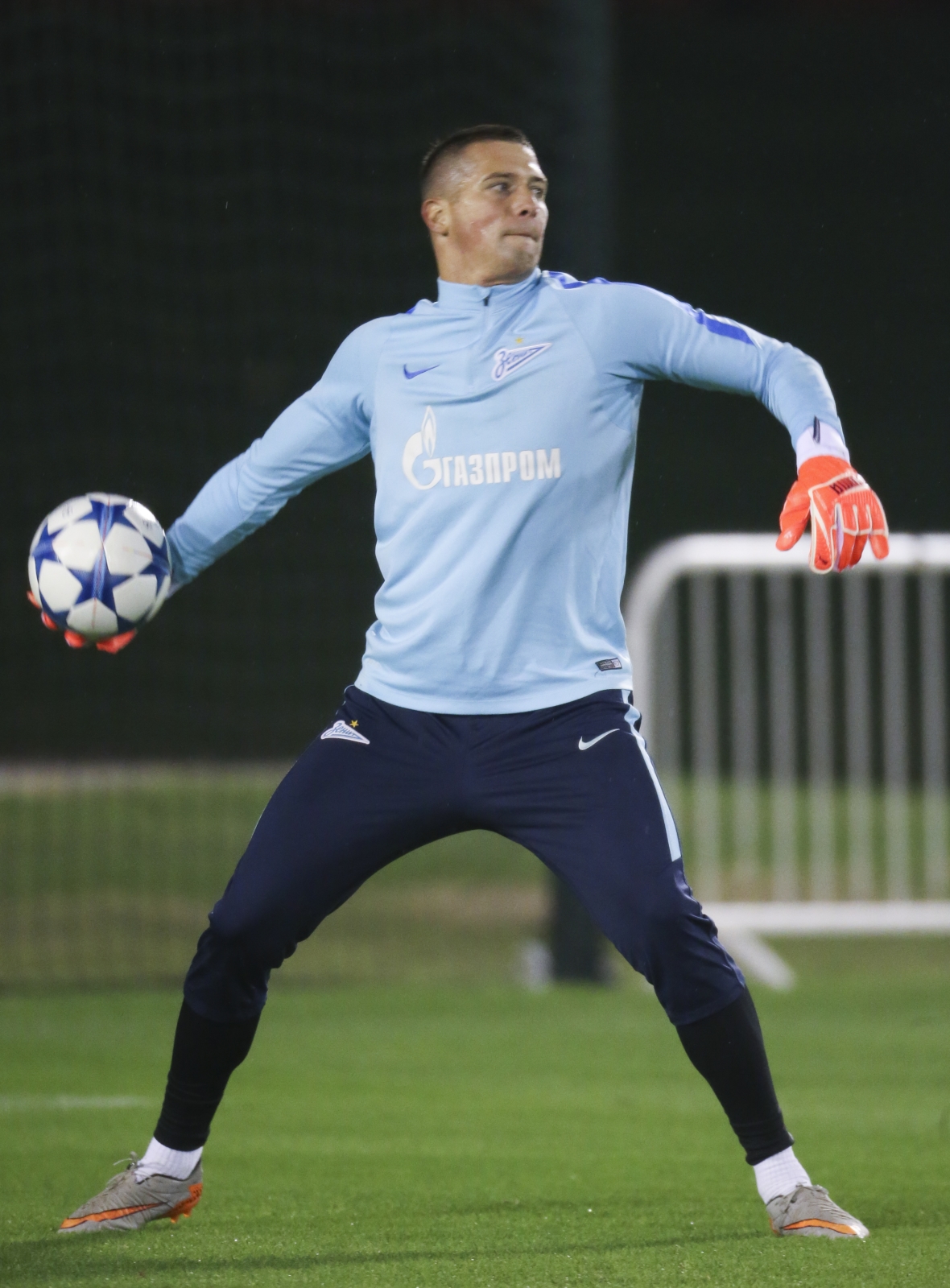 «Газпром»-тренировочные сборы в Дохе: 12 января, вечерняя тренировка
