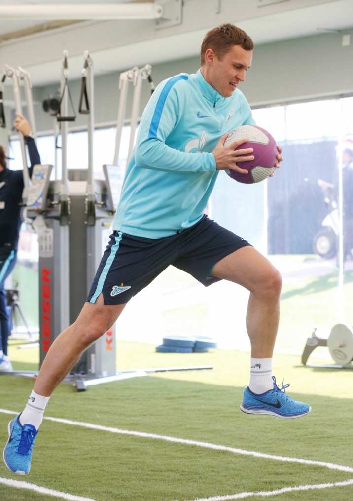 «Газпром»-тренировочные сборы в Дохе: 15 января, утренняя тренировка