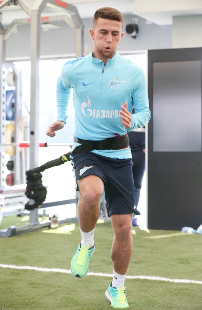 «Газпром»-тренировочные сборы в Дохе: 15 января, утренняя тренировка