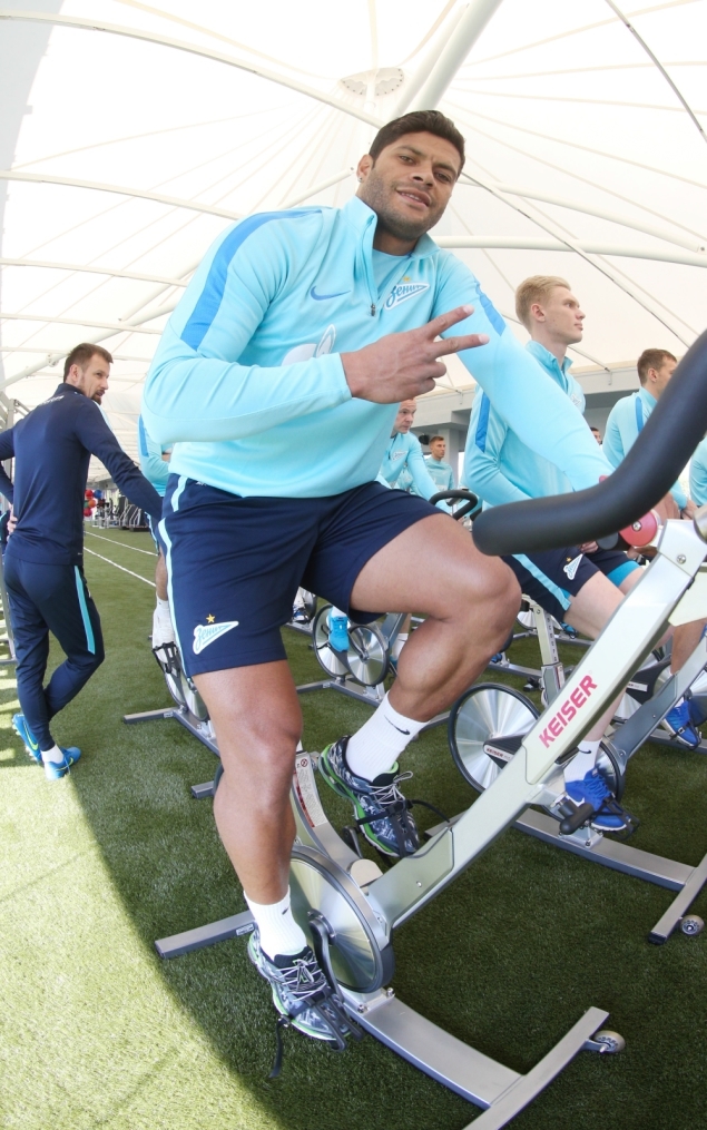 «Газпром»-тренировочные сборы в Дохе: 15 января, утренняя тренировка