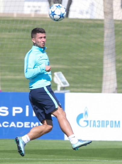 «Газпром»-тренировочные сборы в Дохе: 15 января, утренняя тренировка