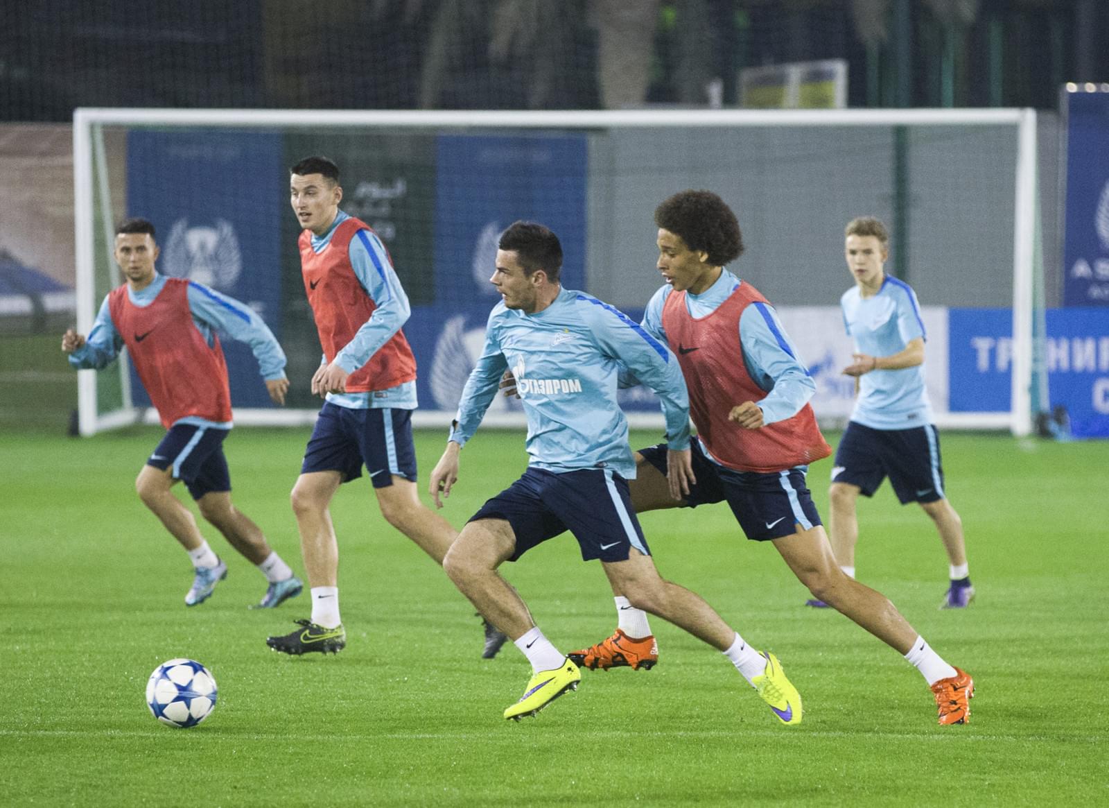 «Газпром»-тренировочные сборы в Дохе: 15 января, вечерняя тренировка