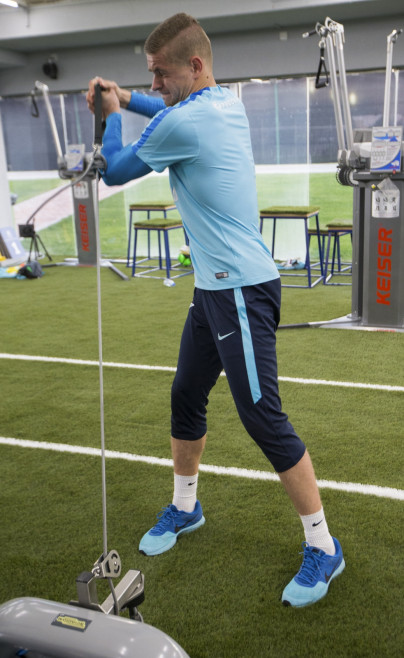 «Газпром»-тренировочные сборы в Дохе: 15 января, вечерняя тренировка