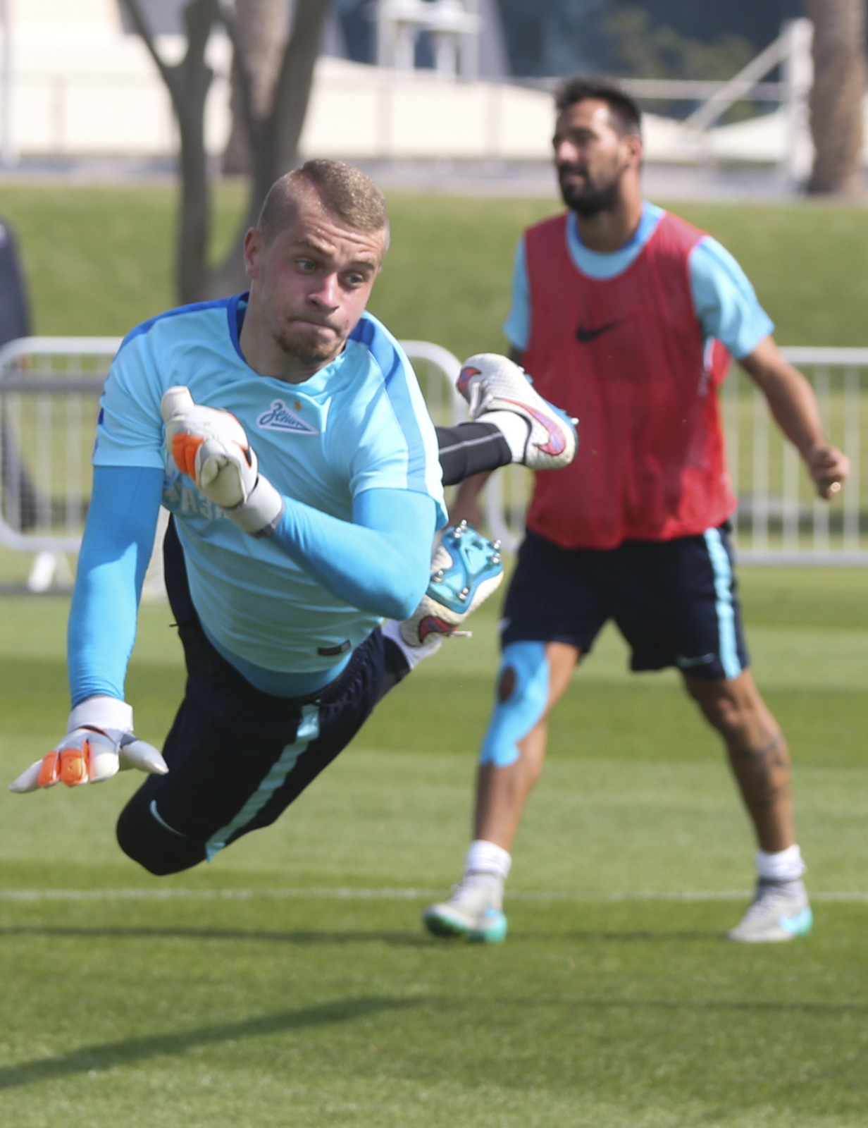 «Газпром»-тренировочные сборы в Дохе: 17 января, утренняя тренировка