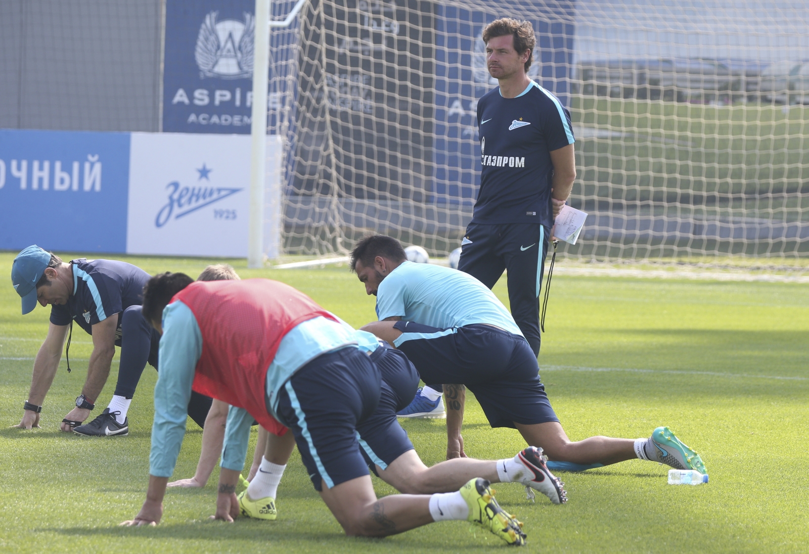 «Газпром»-тренировочные сборы в Дохе: 17 января, утренняя тренировка