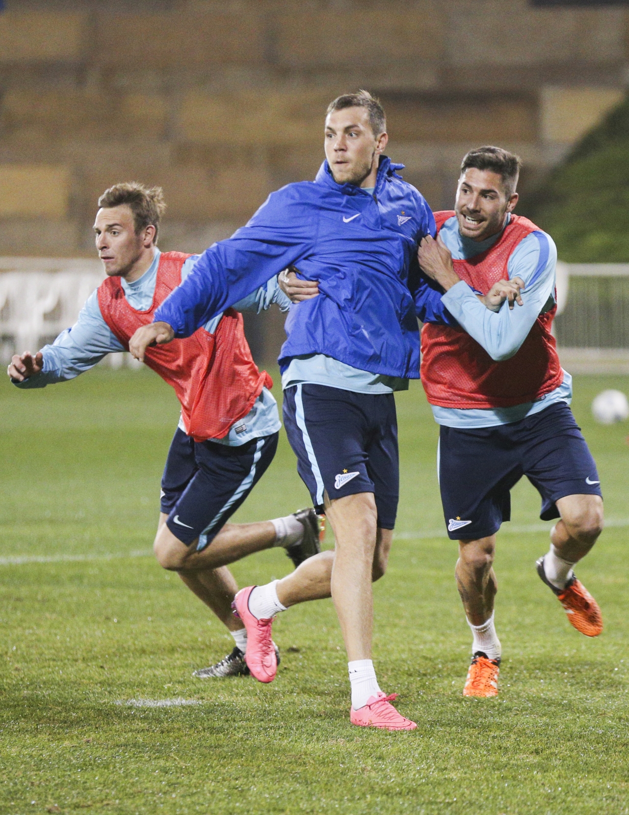 «Газпром»-тренировочные сборы в Дохе: 19 января, вечерняя тренировка