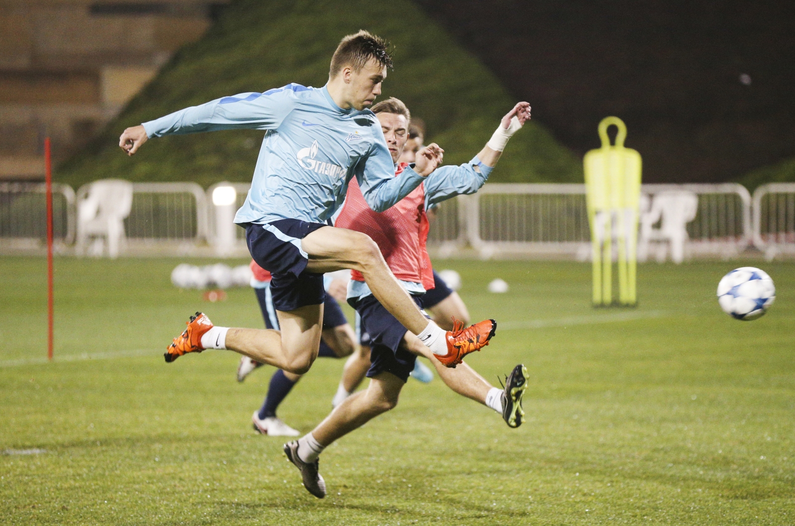 «Газпром»-тренировочные сборы в Дохе: 19 января, вечерняя тренировка