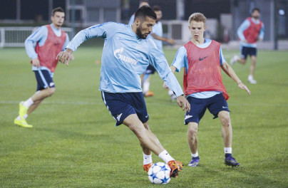 «Газпром»-тренировочные сборы в Дохе: 19 января, вечерняя тренировка