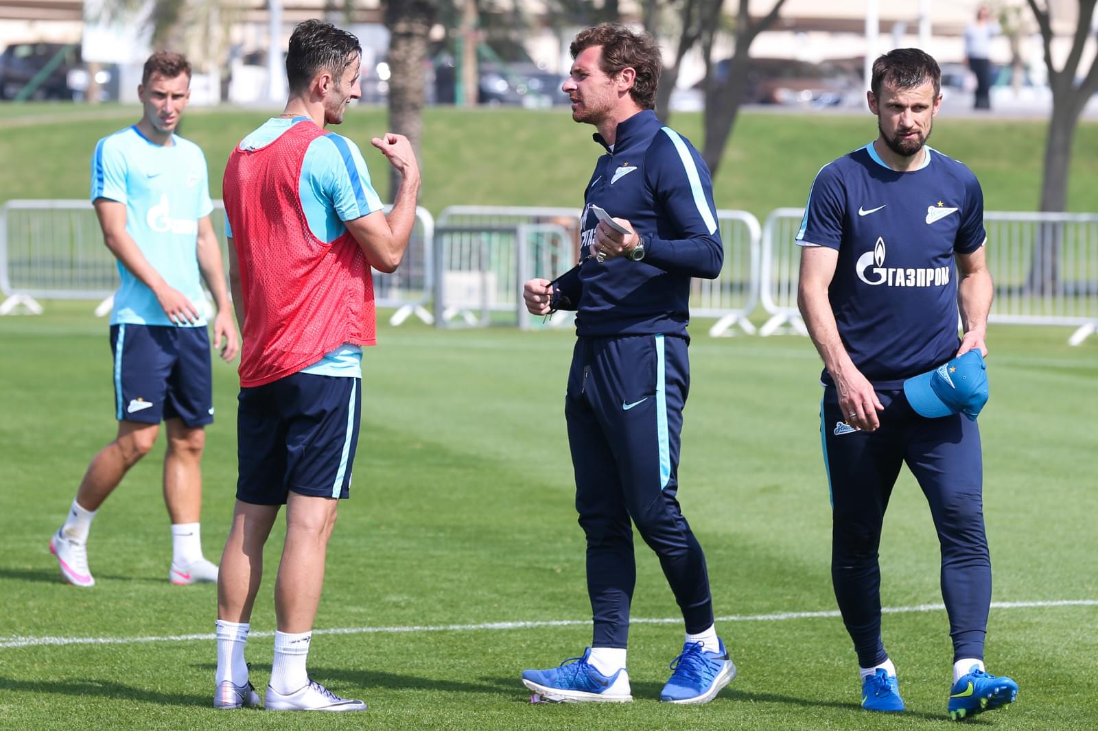 «Газпром»-тренировочные сборы в Дохе: 21 января, утренняя тренировка