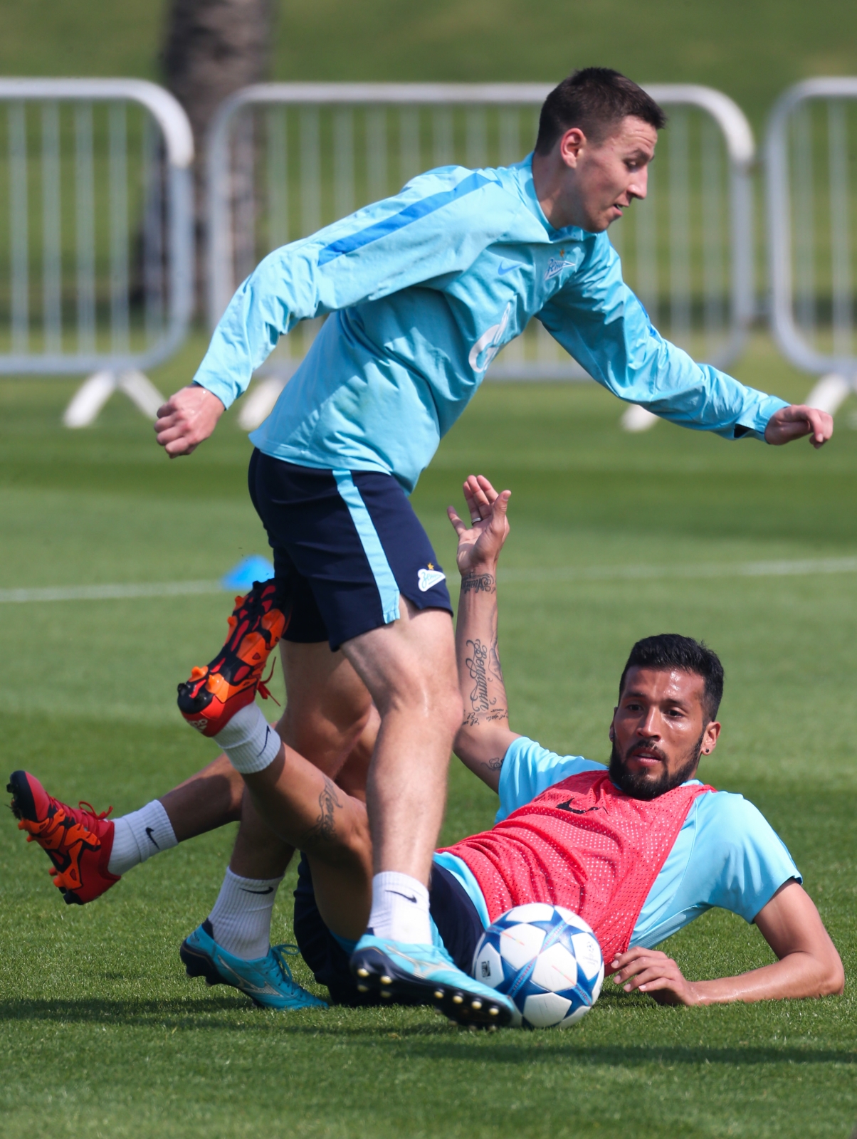 «Газпром»-тренировочные сборы в Дохе: 21 января, утренняя тренировка