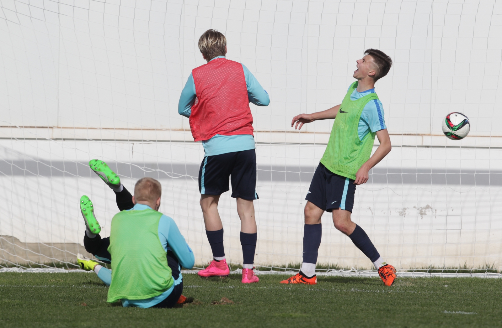 Тренировка «Зенита»-м на сборе в Испании 26 января 2016 года