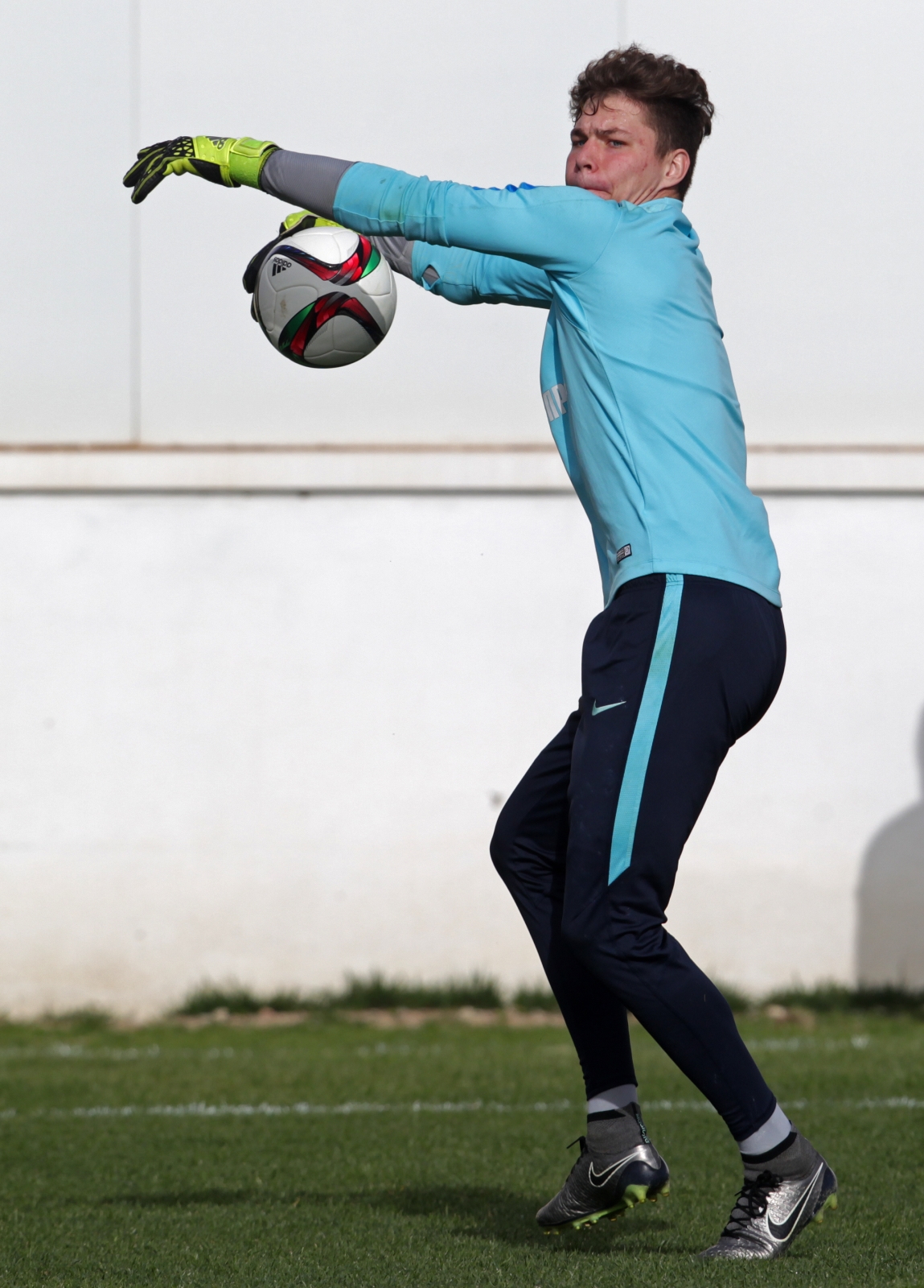 Тренировка «Зенита»-м на сборе в Испании 26 января 2016 года