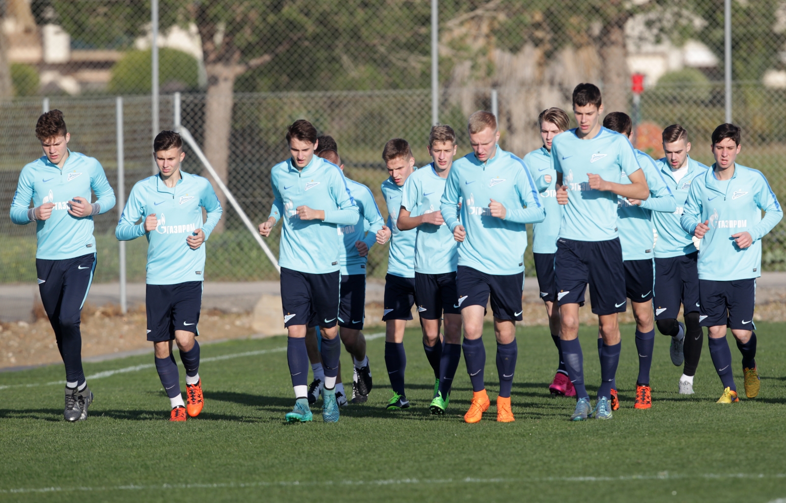 Тренировка «Зенита»-м на сборе в Испании 26 января 2016 года