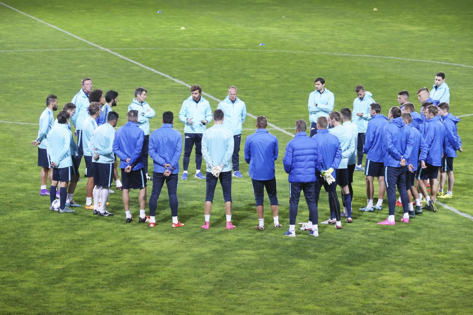 Второй «Газпром»-тренировочный сбор в Фару: 27 января, вечерняя тренировка