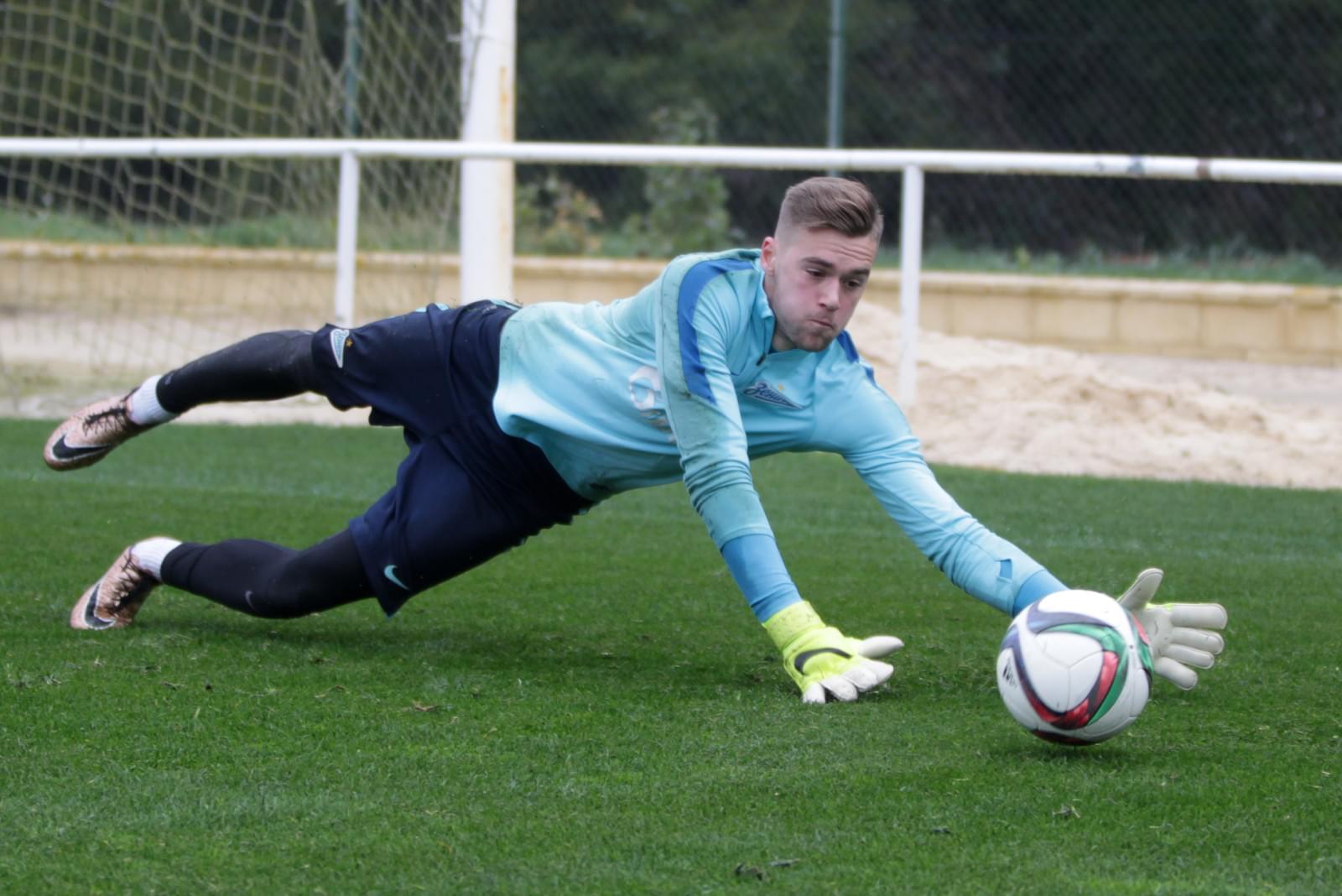 Тренировка «Зенита»-м на сборе в Испании 28 января 2016 года