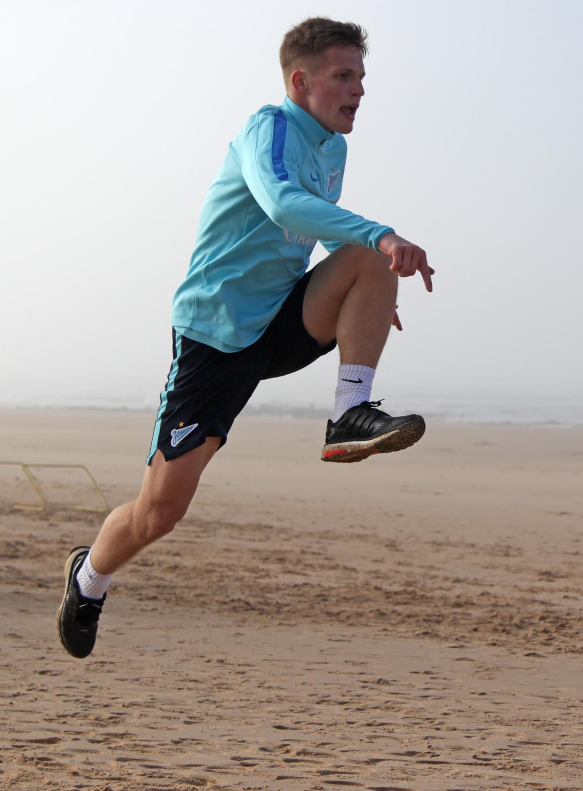 Тренировка «Зенита»-м на сборе в Испании 28 января 2016 года