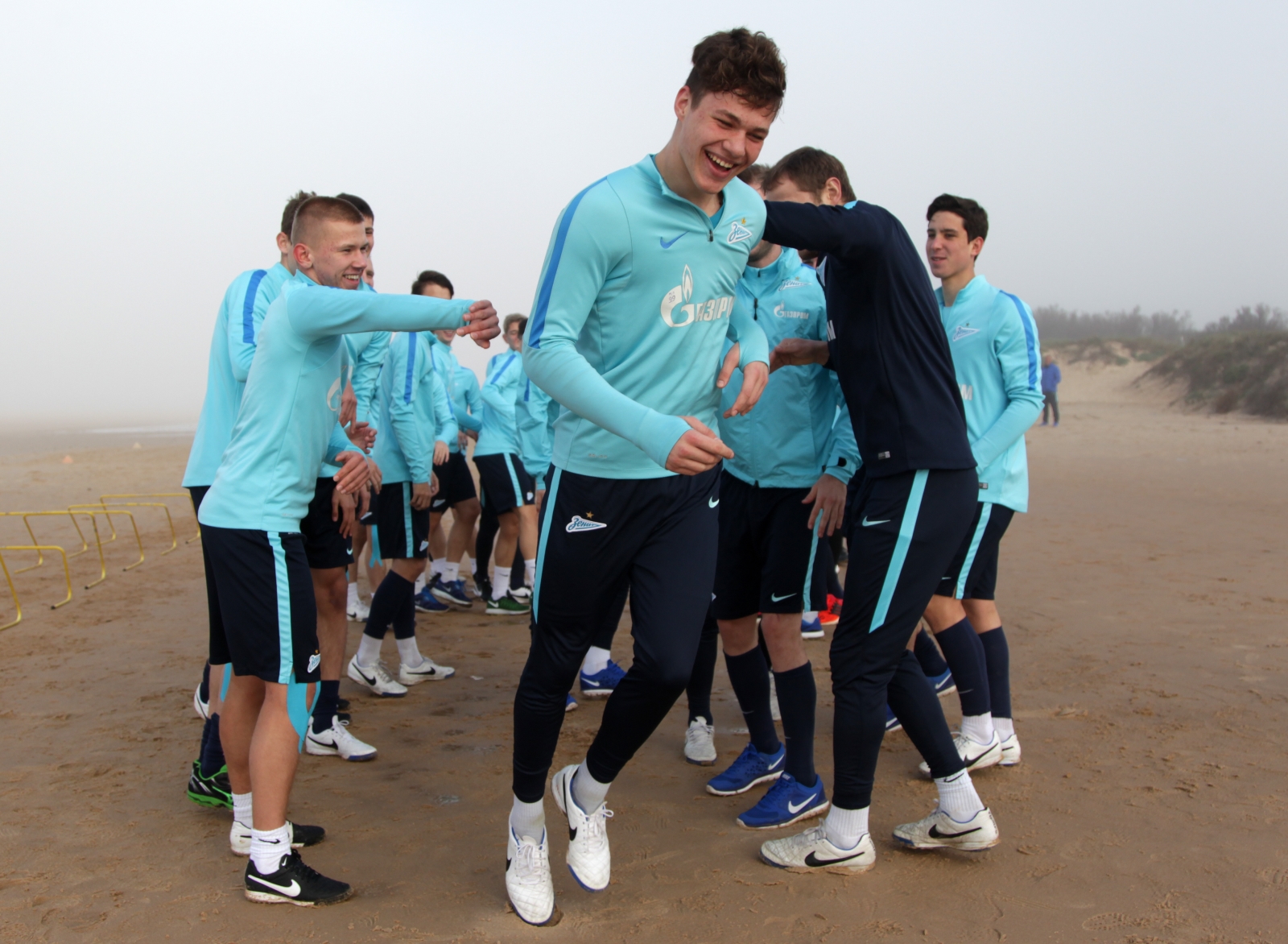 Тренировка «Зенита»-м на сборе в Испании 28 января 2016 года