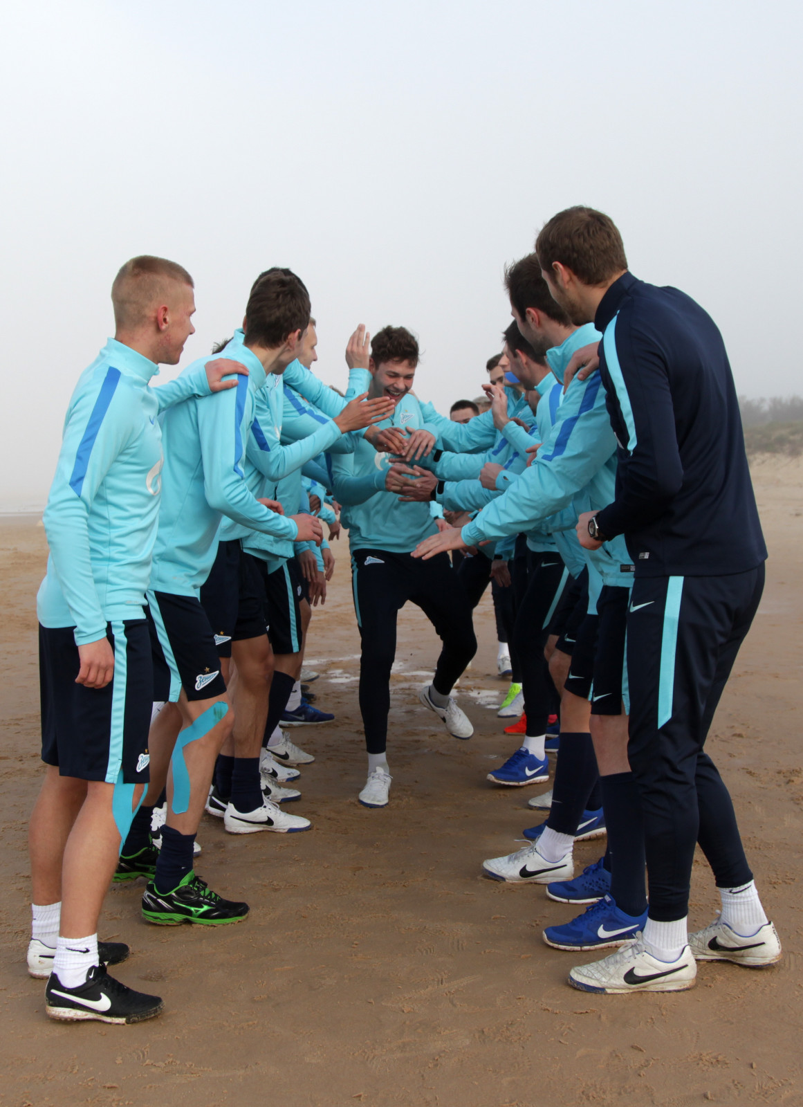 Тренировка «Зенита»-м на сборе в Испании 28 января 2016 года