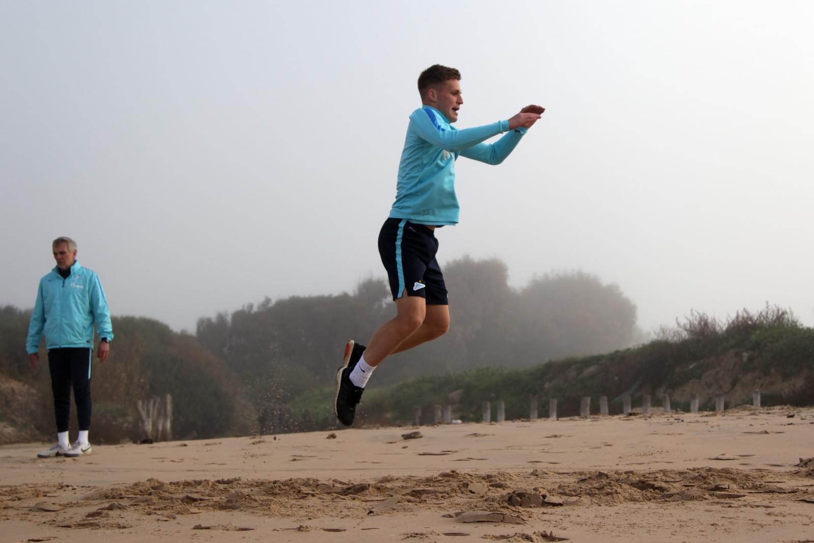 Тренировка «Зенита»-м на сборе в Испании 28 января 2016 года