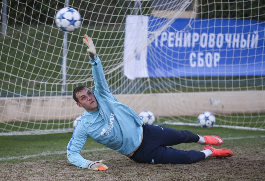 «Газпром»-тренировочный сбор в Фару: 29 января, вечерняя тренировка