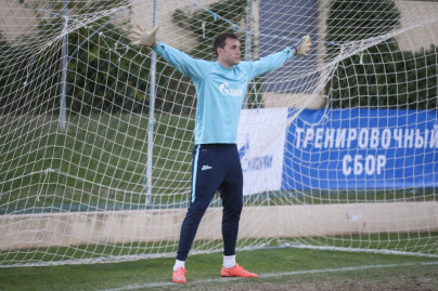 «Газпром»-тренировочный сбор в Фару: 29 января, вечерняя тренировка