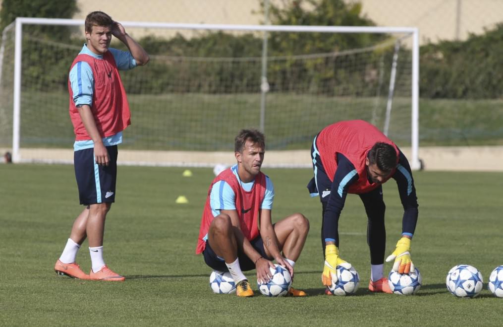 «Газпром»-тренировочный сбор в Фару: 6 февраля, утренняя тренировка