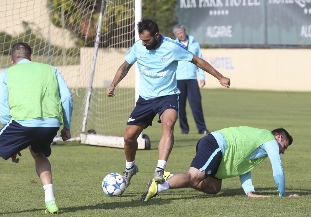 «Газпром»-тренировочный сбор в Фару: 6 февраля, утренняя тренировка