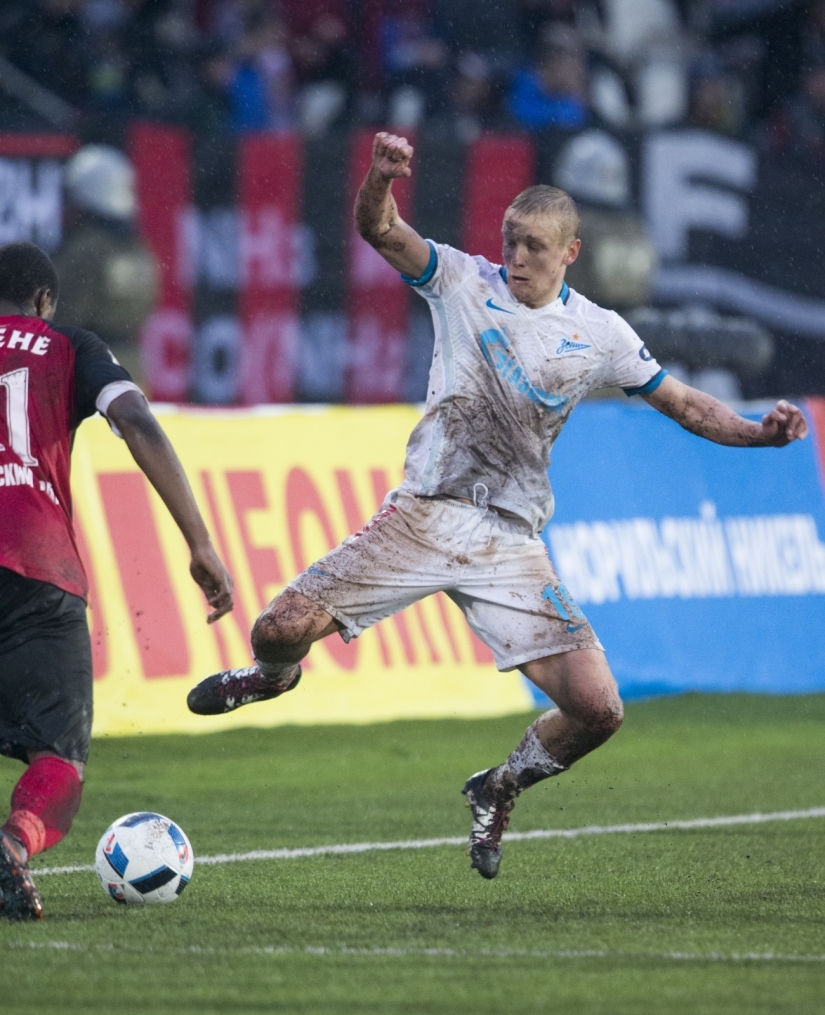 Матч 1/2 финала Кубка России 2015/2016, «Амкар» – «Зенит»