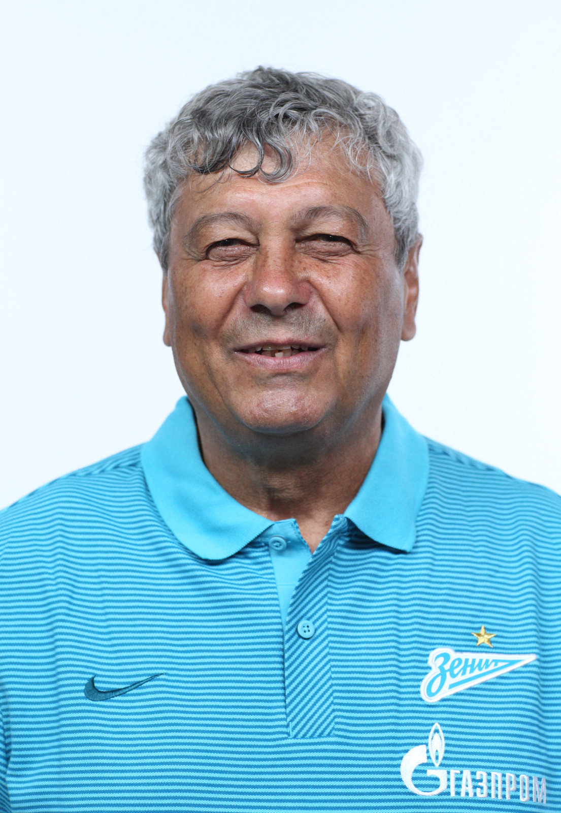 Фотосессия футболистов и тренеров основного состава ФК «Зенит» сезона 2016/2017