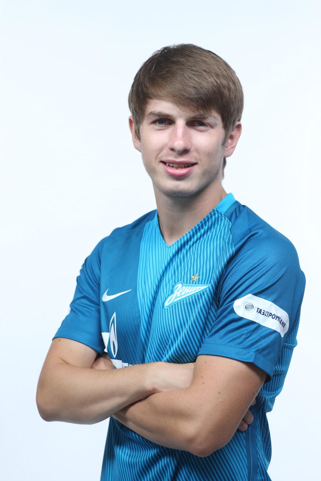 Фотосессия футболистов и тренеров основного состава ФК «Зенит» сезона 2016/2017