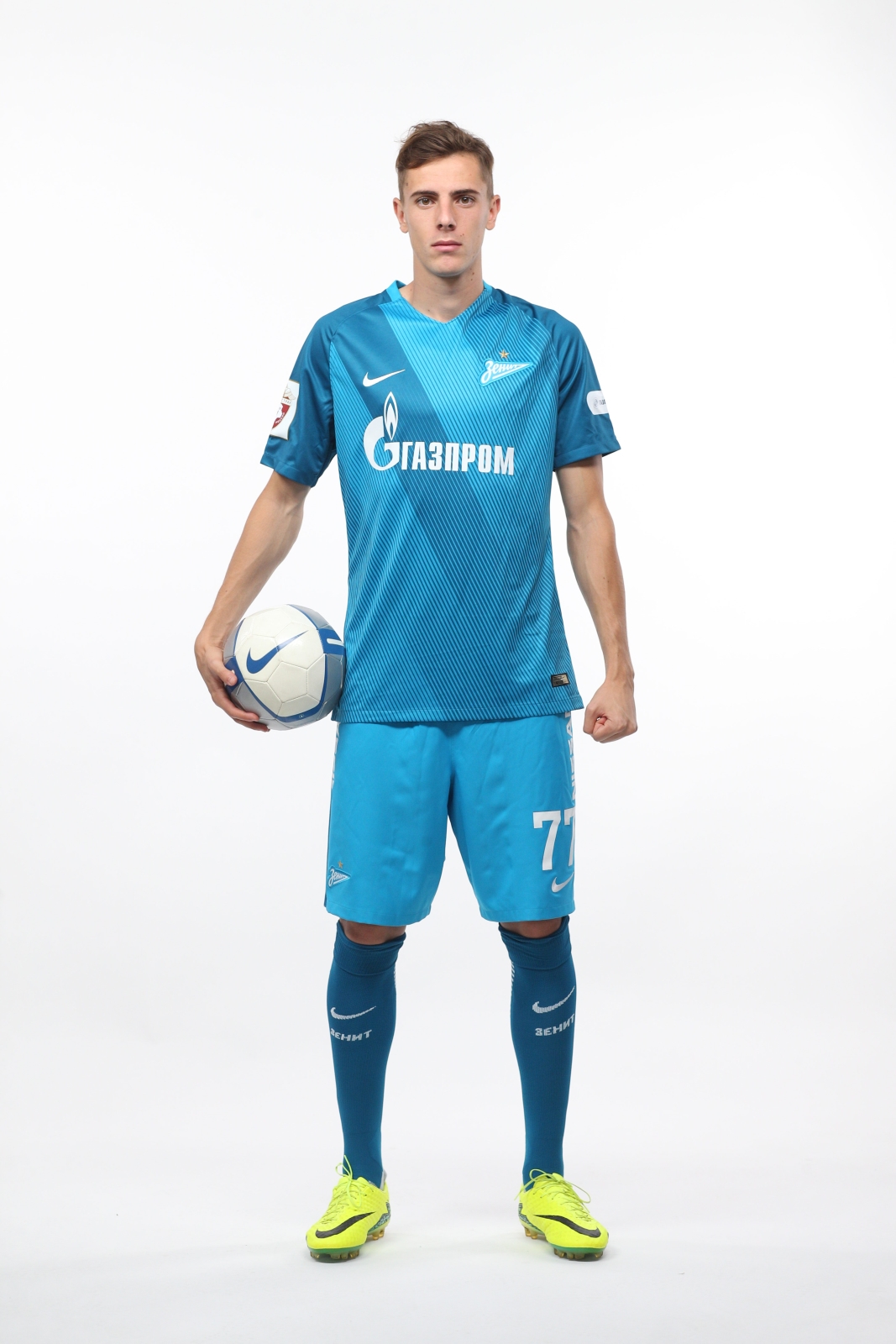 Фотосессия футболистов и тренеров основного состава ФК «Зенит» сезона 2016/2017